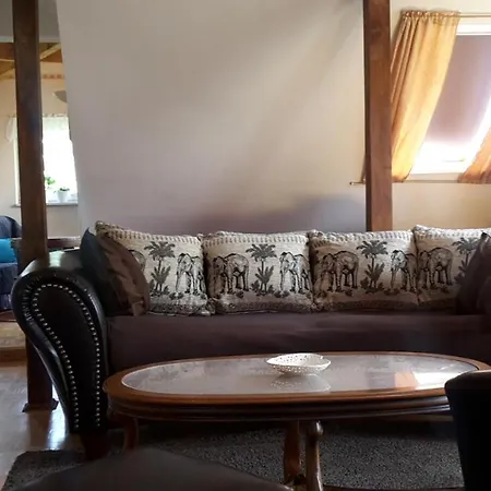 Appartement Ferienhaus Tepit Hoppegarten